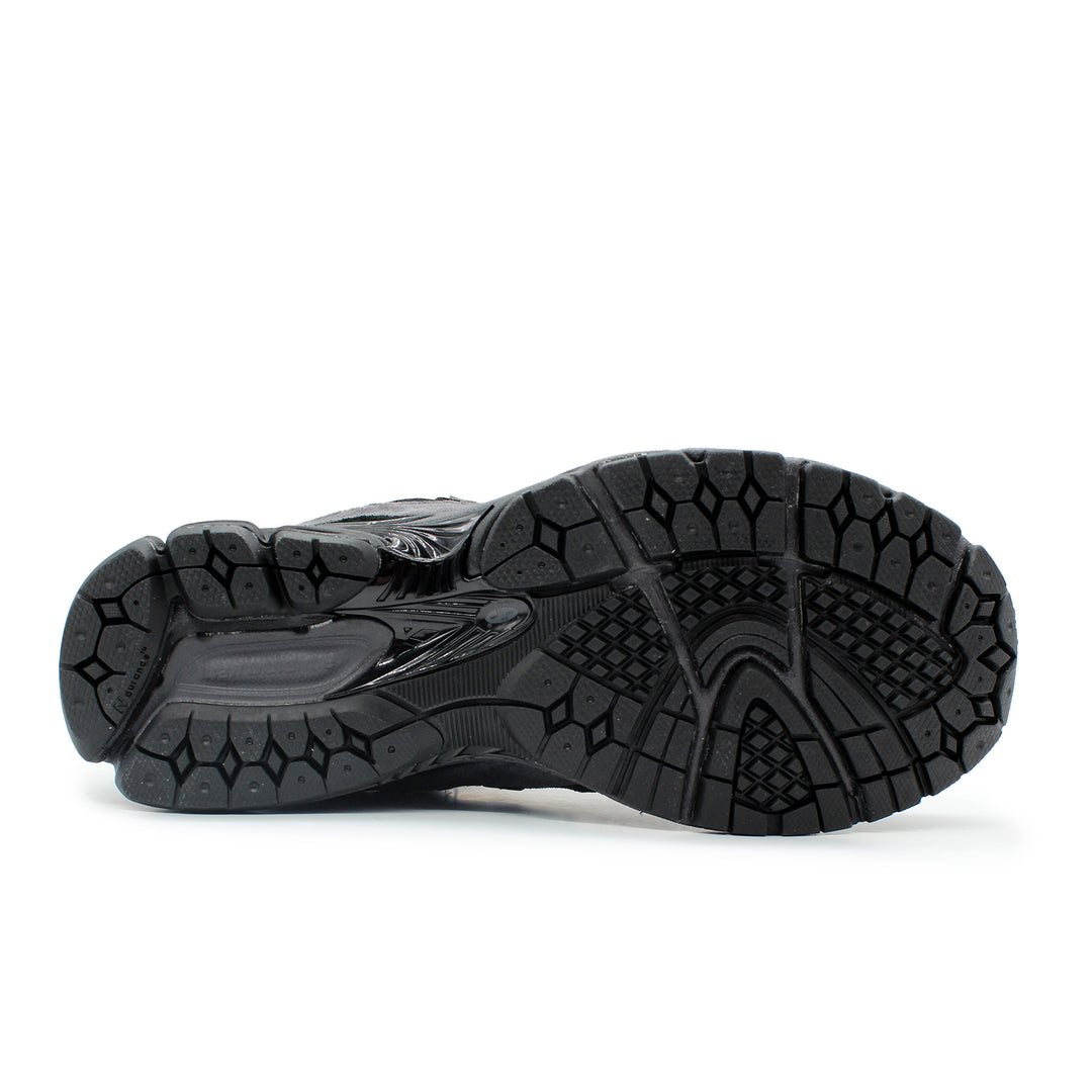 2002RBL (Magnetic Black)