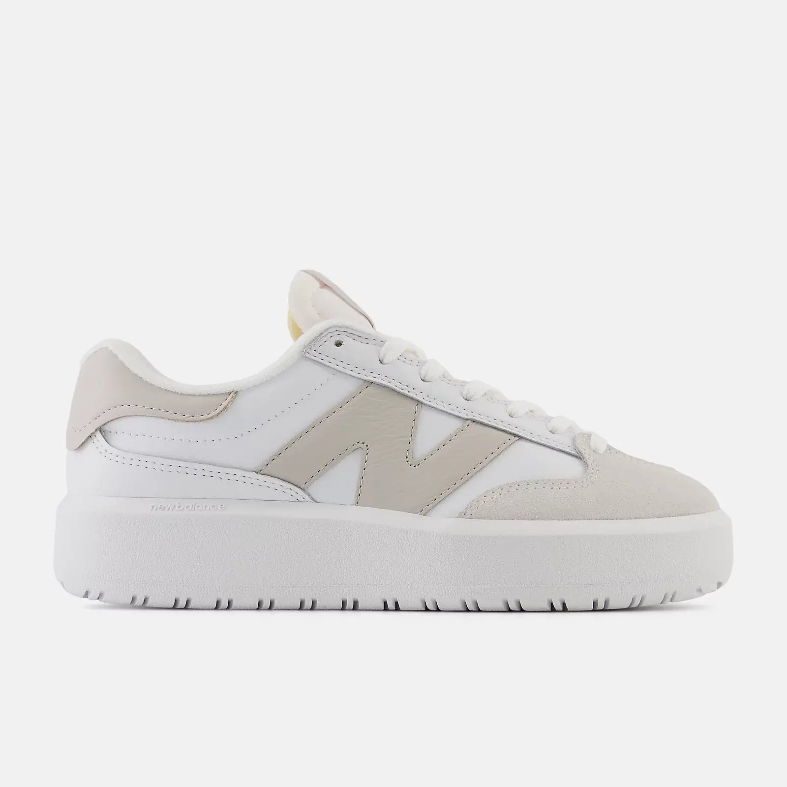 New balance women's sneaker white leather best sale