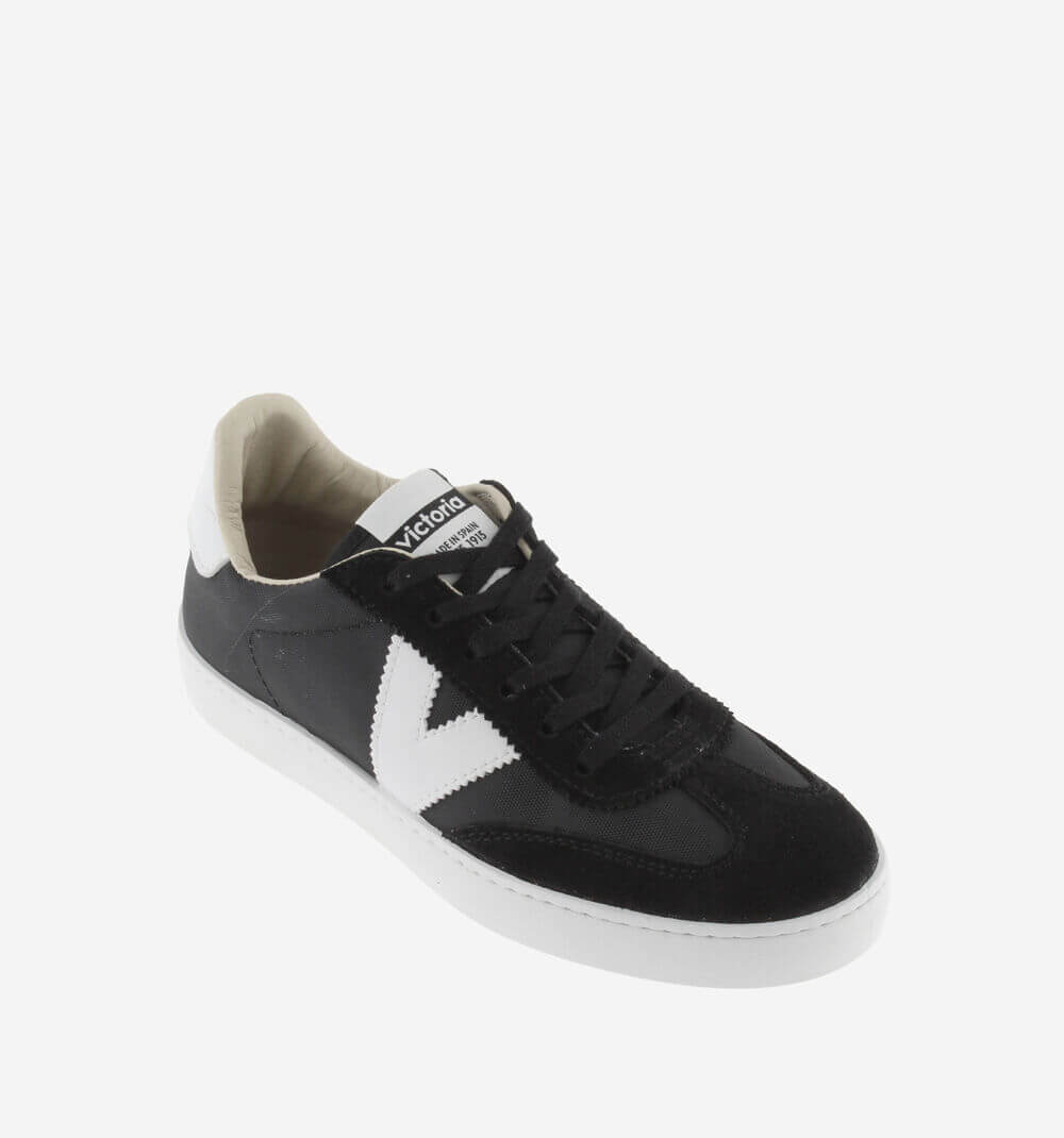 Berlin Men's Ciclista Trainers - Unisex Nylon Shoes - Sustainable Design - Vegetable Oil Sole - Made in Spain - Black profile view